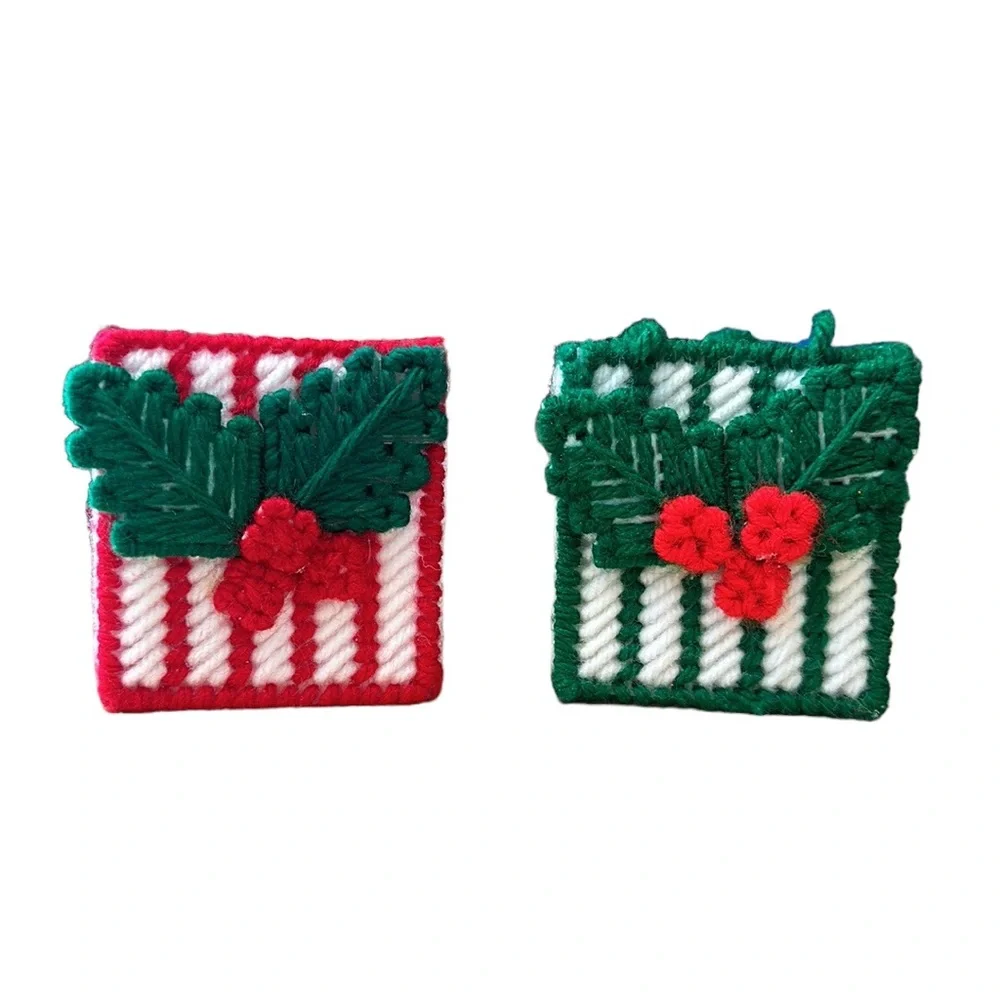 Vintage Christmas Santa & Mrs. Santa Claus Needlepoint Standing Figures Presents
